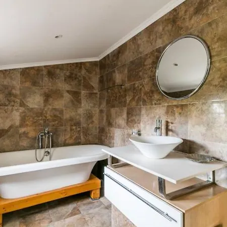 Holiday home La Commanderie - 18 Pers. Piscine Privee Chauffee Saint-Gilles (Gard)
