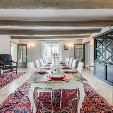 Casa de Férias La Commanderie - 18 Pers. Piscine Privee Chauffee
